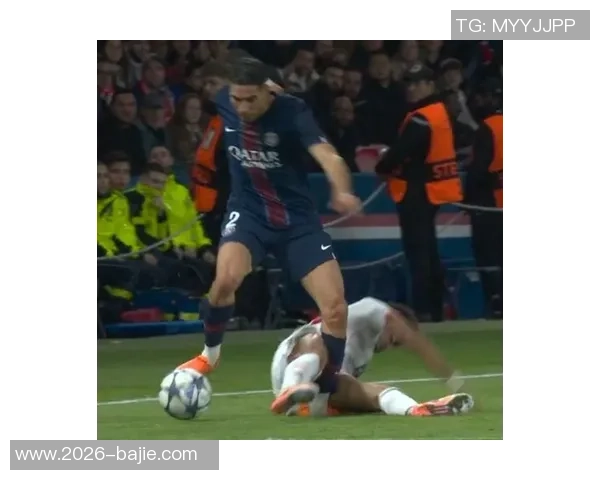 迪亚斯因铲伤阿什拉夫遭禁赛三场拜仁准备上诉文件已收集完毕