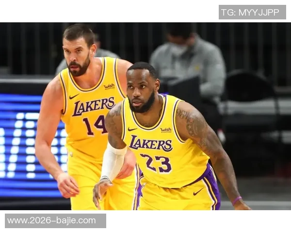 布朗谈球队信念：学习与成长助力球员提升表现