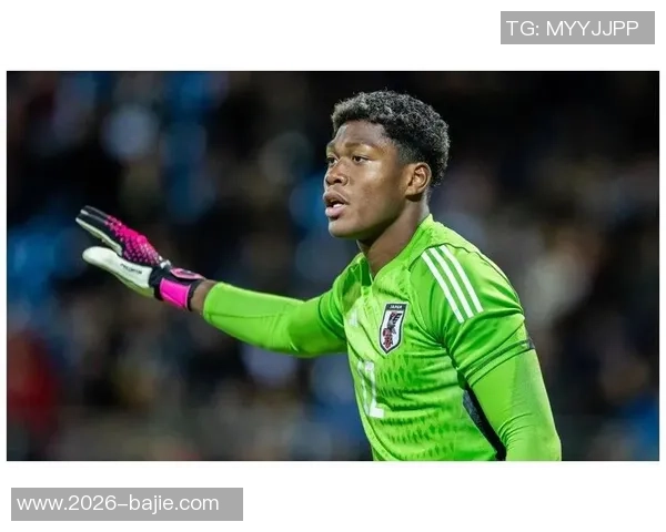 帕尔马官方推特发布铃木彩艳训练照热烈欢迎她重返赛场的精彩时刻