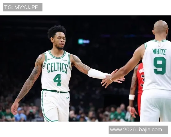 马克西首场比赛狂砍40分埃奇库姆惊叹他的表现实在太疯狂了 马克西首场比赛狂砍40分埃奇库姆惊叹他的表现实在太疯狂了